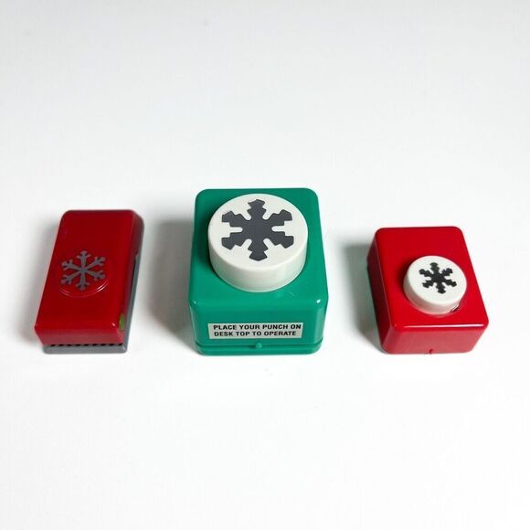 EK SUCCESS & CARL Bundle Of 3 Small Snowflake Paper Punches Scrapbooking Crafts - Picture 3 of 5